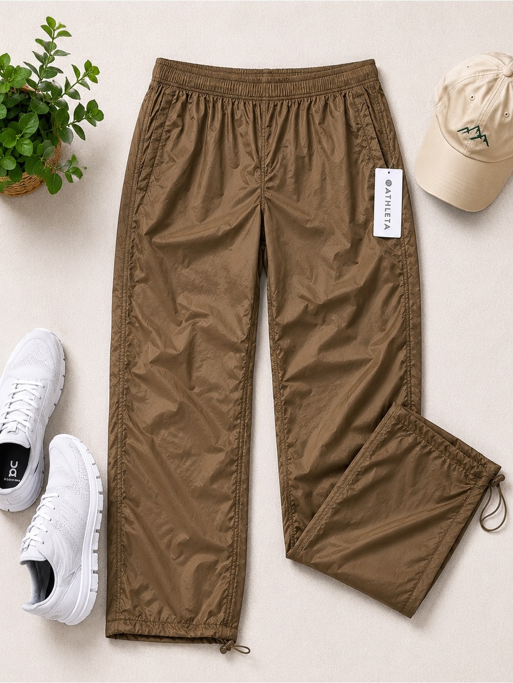 Athleta Men's Brown Lightweight track Pants NWT